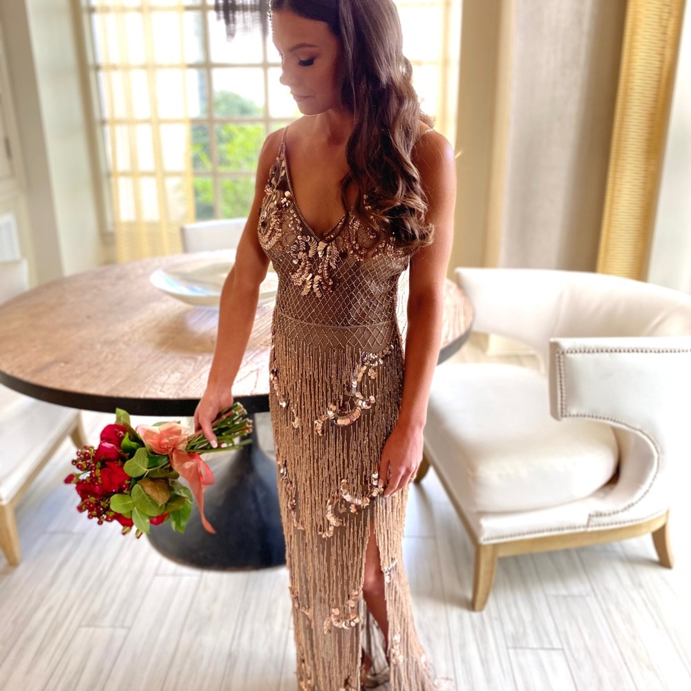 Elegant Gold Sequin Dress